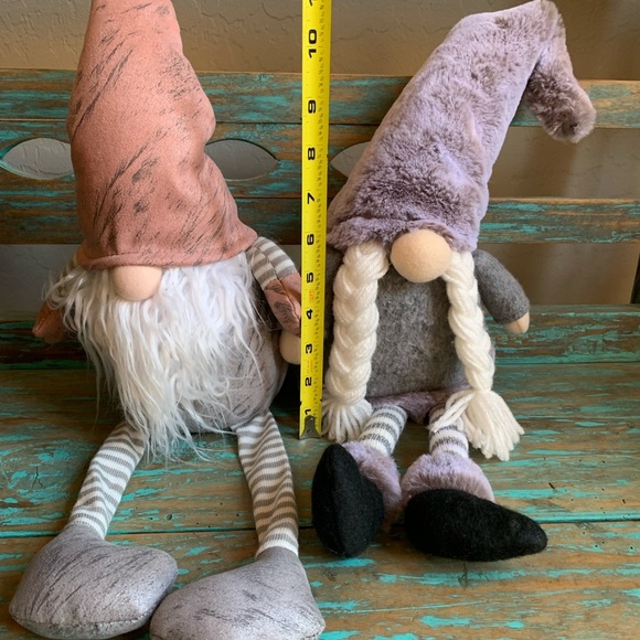 Gnome Shelf Sitters Pair Grays/White/Mauve Plush Decor 11” - Picture 5 of 7
